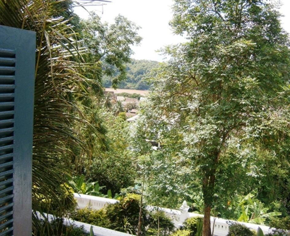 Jing Land Hotel Luang Prabang Exterior foto